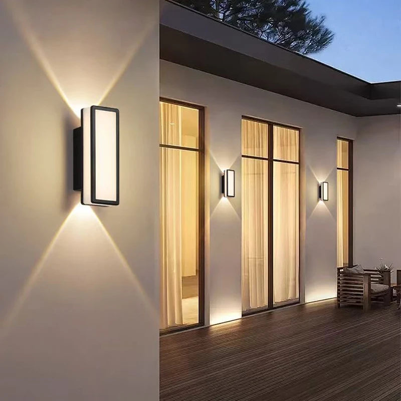 Illumi Outdoor LED Wall Lamp