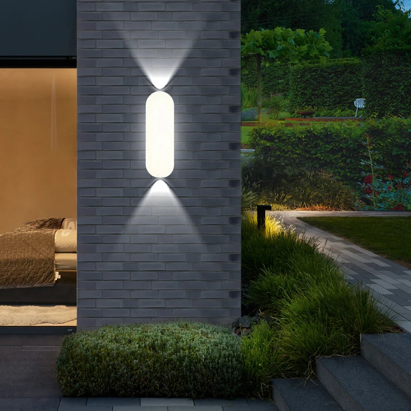 Illumi Outdoor LED Wall Lamp